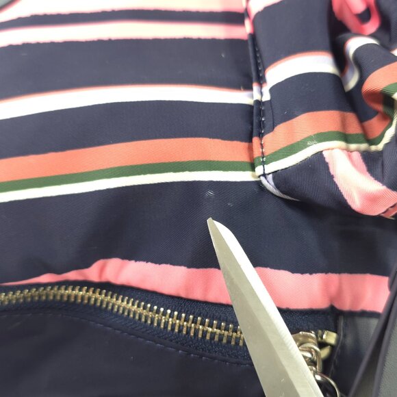 TORY BURCH TILDA STRIPED NYLON MEDIUM BACKPACK WITH ZIP CLOSURE NAVY BLUE PINK.. - Picture 13 of 16